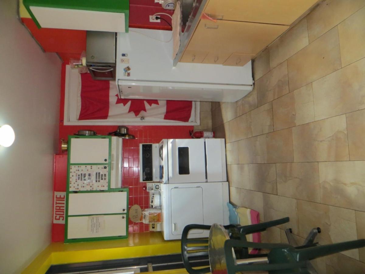 Auberge Jeunesse La Belle Planete Backpackers Hostel Québec Esterno foto